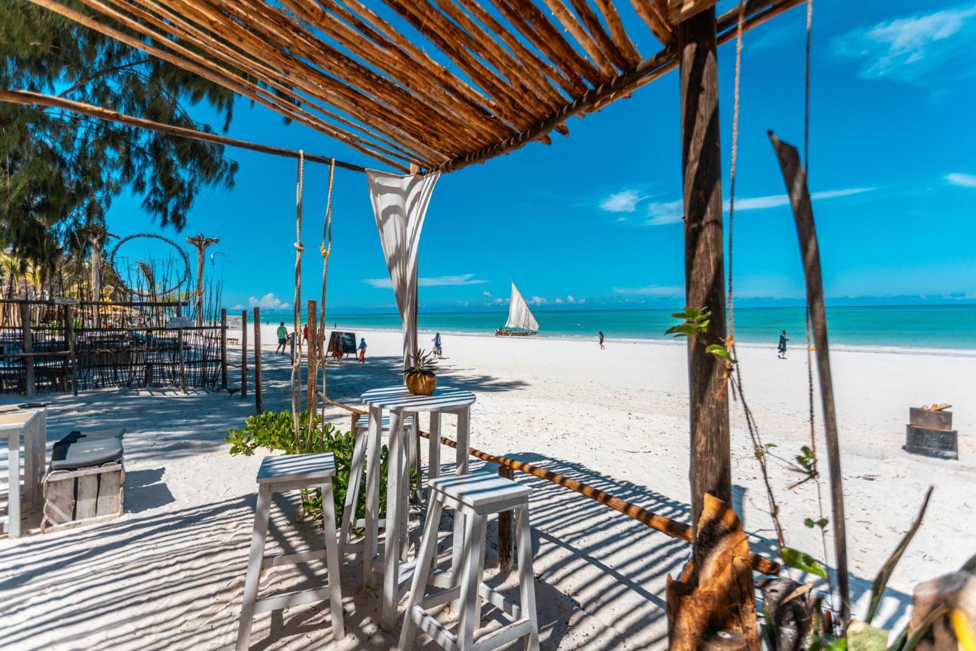 B4 Beach Club Paje Buitenkant foto